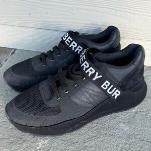 Burberry Ronnie Mixed Media Leather & Nylon Logo Strap Sneakers🔥🔥